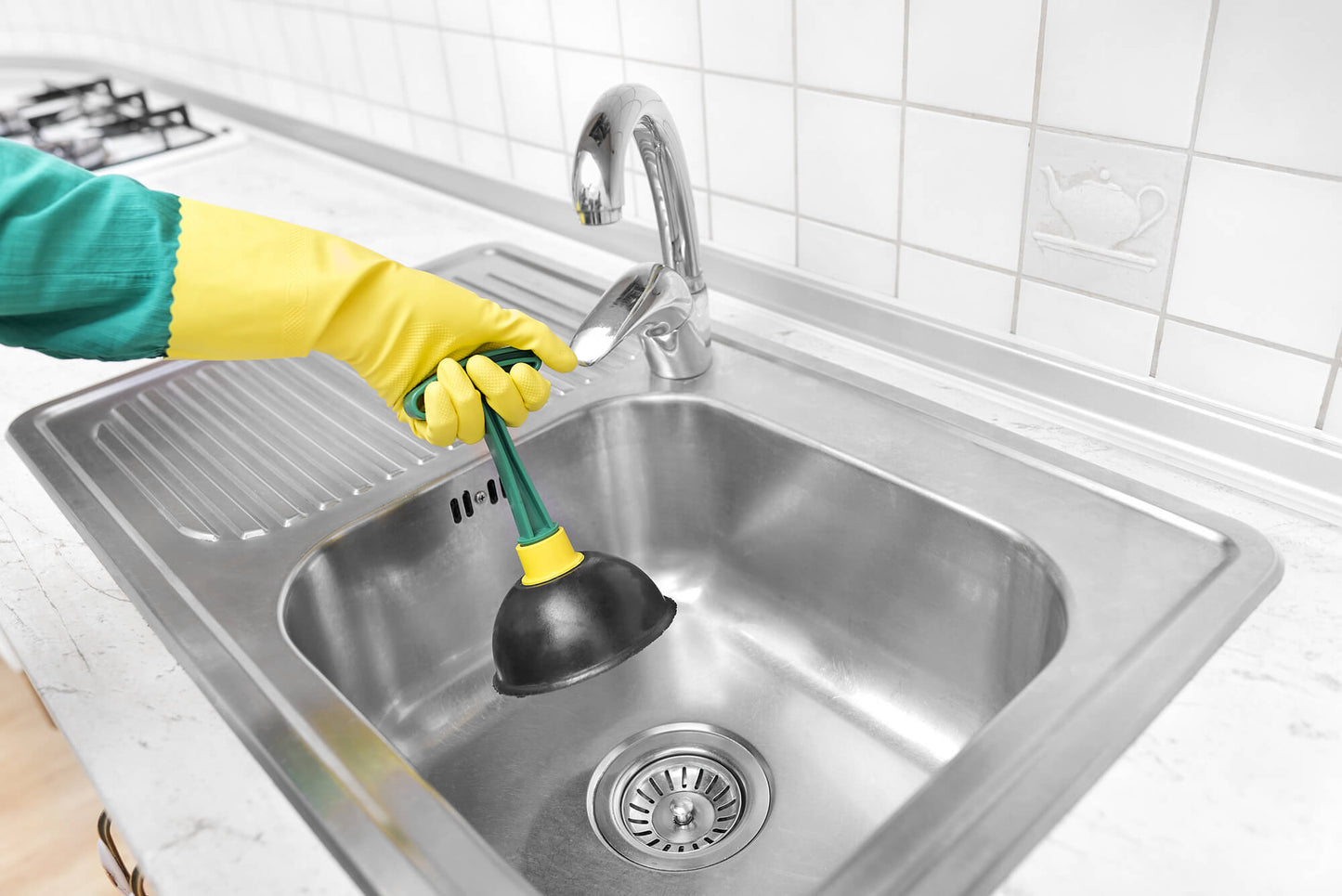Clearing a kitchen blockage drain